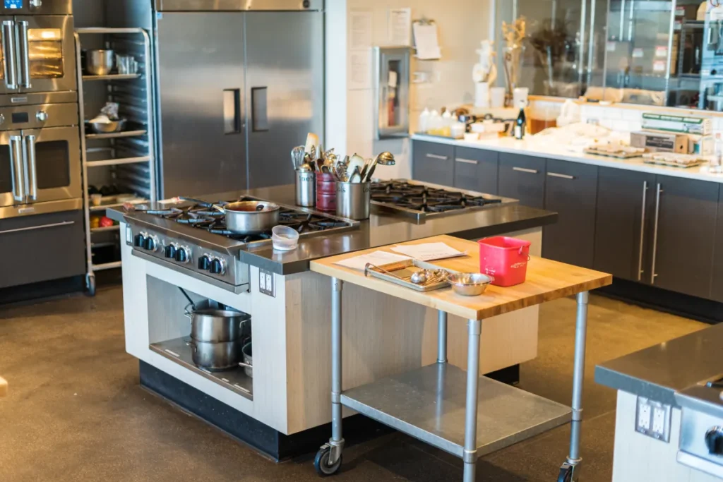 Kitchen Remodeling Cost in Los Angeles: Budget + Timeline