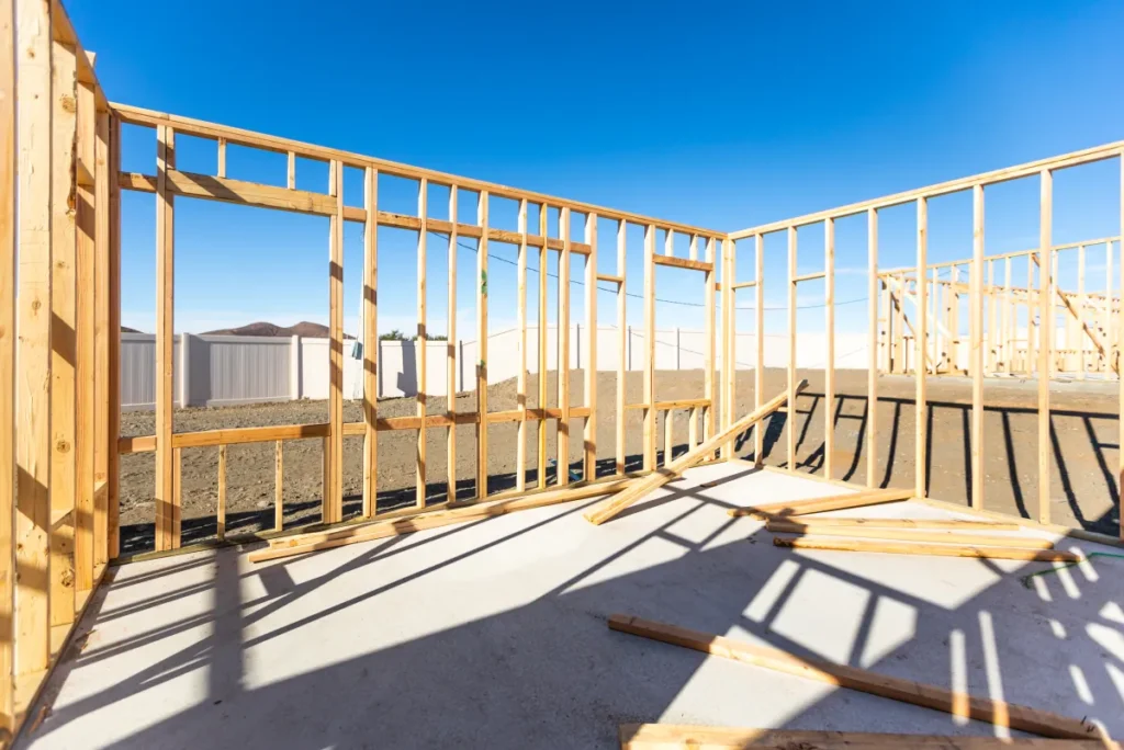 Immigration Crackdown Concerns Add Labor Risk to Homebuilding