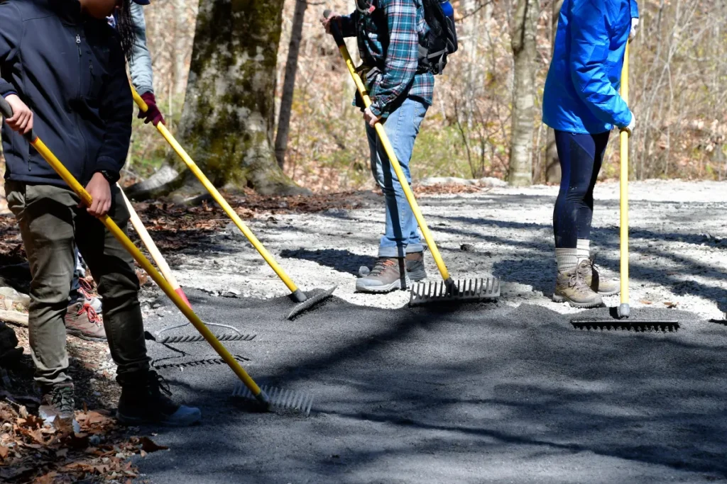 Asphalt Driveway Base Calculator | CA Homeowner Guide