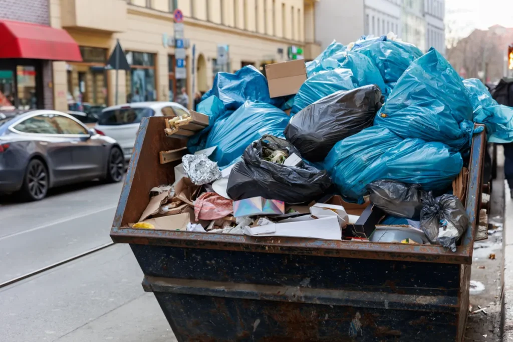 Dumpster Size Estimator: Choose The Right Dumpster
